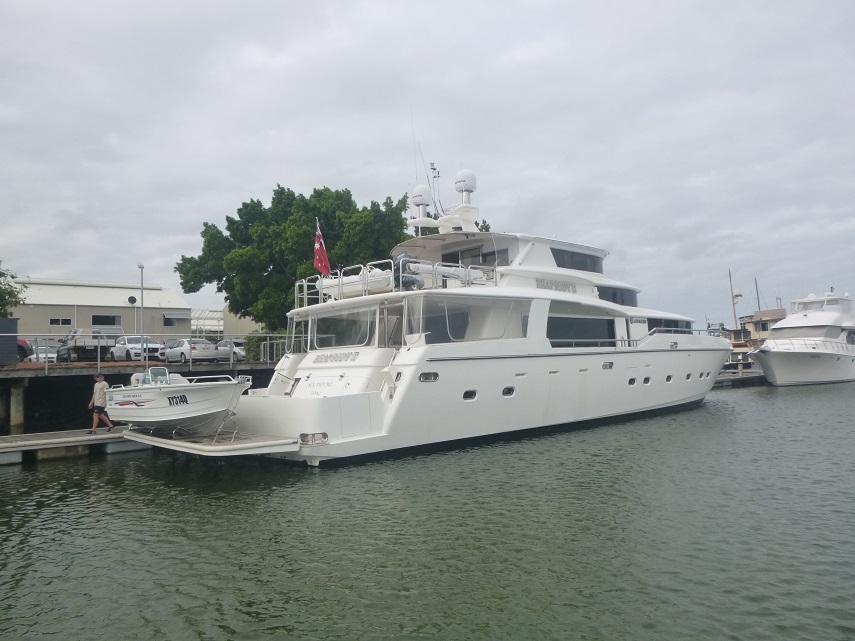 JOHNSON 97' 11 JOHNSON 97