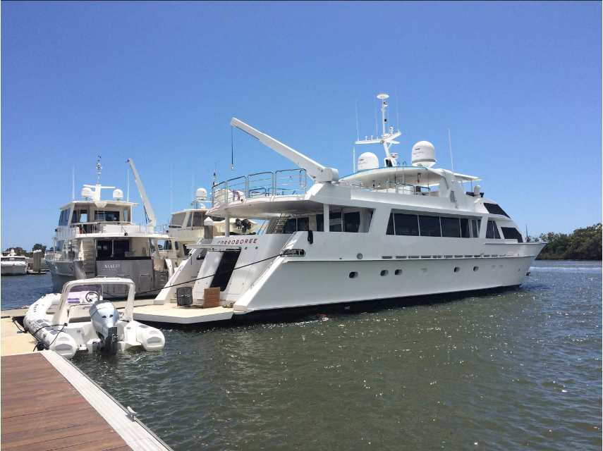 Lloyds Ships 110' 9 LLOYDS SHIPS 110 Project Management